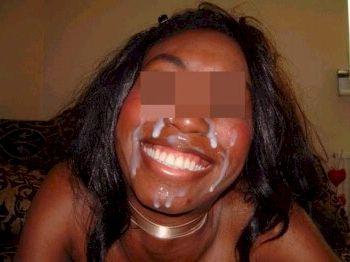 Black pulpeuse cherche des bonnes bites à sucer sur La réunion
