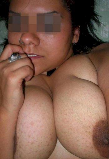 Grosse black cherche un blanc BM pour baiser à La réunion
