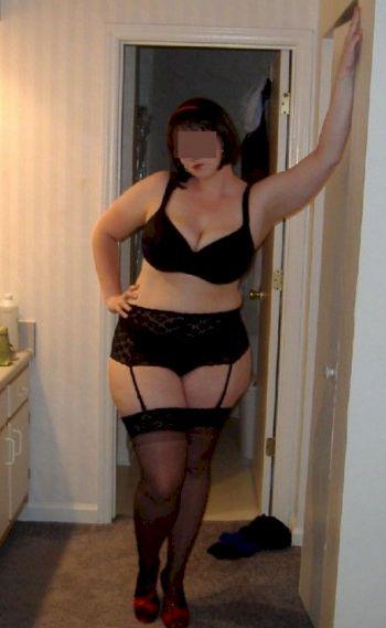 Fille ronde cherche un partenaire sexuel à Strasbourg